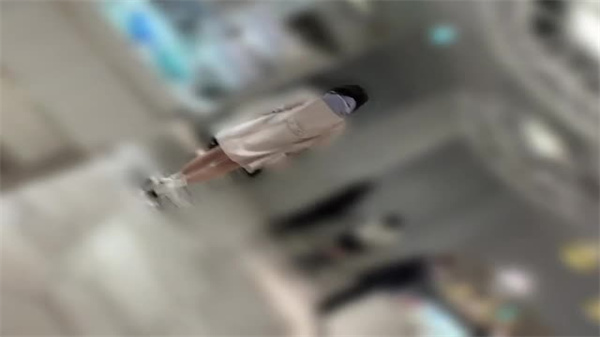 JK制服少女的极致诱惑，撩到你腿软！